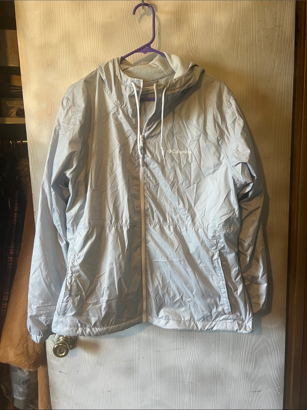 Columbia Light Gray Hooded Rain Jacket